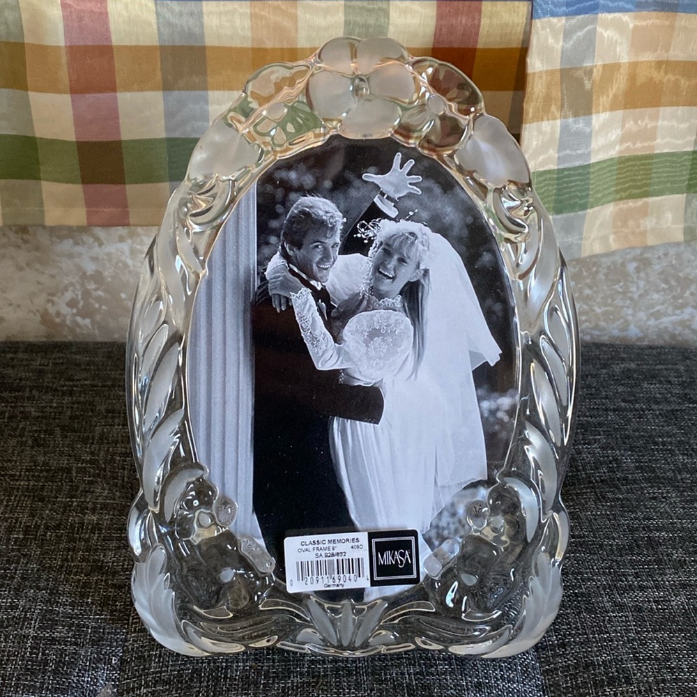 Mikasa frame